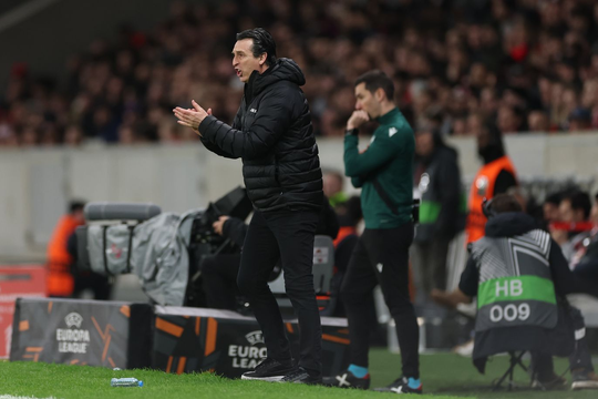 Unai Emery lập kỷ lục 100 chiến thắng nhanh nhất lịch sử Aston Villa