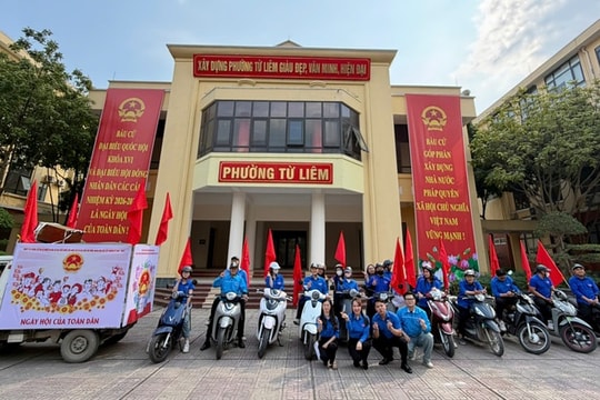 Phường Từ Liêm phát huy hiệu quả các nhóm Zalo trong tuyên truyền bầu cử