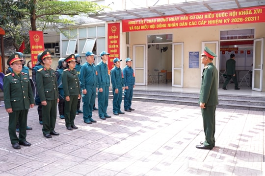 "Lá chắn thép" trước ngày hội non sông