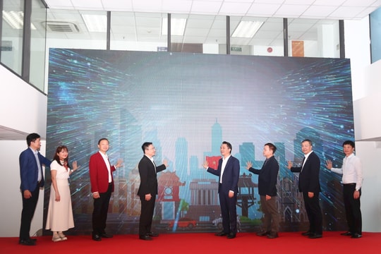 Hà Nội: Phát động phong trào vận tải hành khách công cộng văn minh, thân thiện