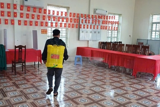 Xuân Mai tổng vệ sinh môi trường, sẵn sàng cho ngày bầu cử