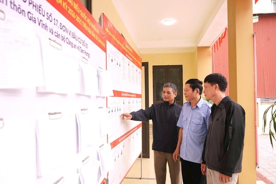 Không khí phấn khởi trước ngày bầu cử tại Tam Hưng