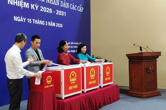Phường Ba Đình diễn tập toàn bộ quy trình bầu cử trước ngày bỏ phiếu