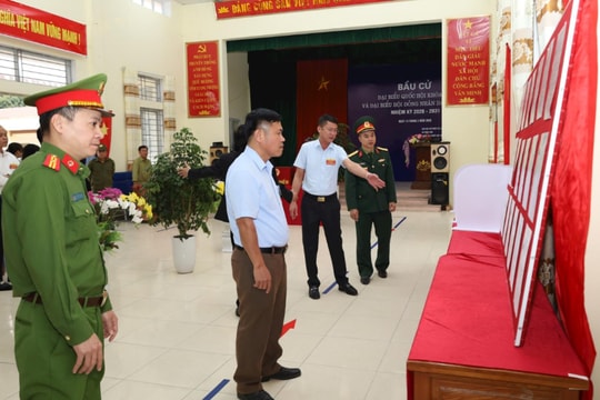 Phúc Sơn rà kỹ an ninh, an toàn trước giờ bỏ phiếu