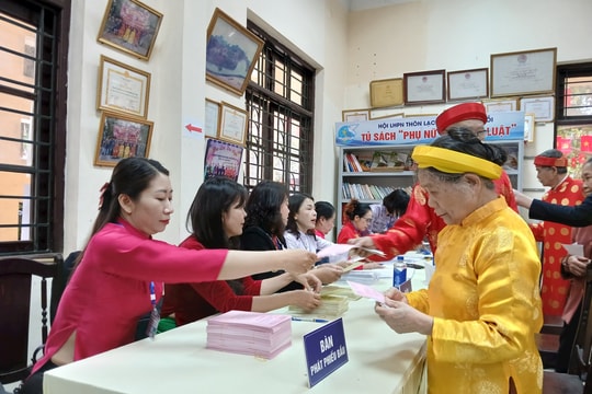 Xã Ngọc Hồi: Tỷ lệ cử tri đi bỏ phiếu bầu cử đạt 98,55%