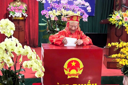 41.595 cử tri xã Dương Hoà hoàn thành bỏ phiếu bầu cử sớm