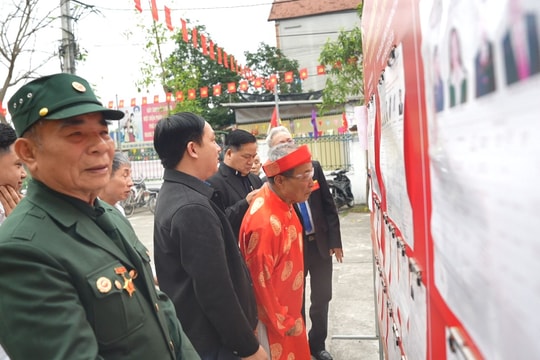 Cử tri xã Dương Hòa nô nức trong ngày hội bầu cử