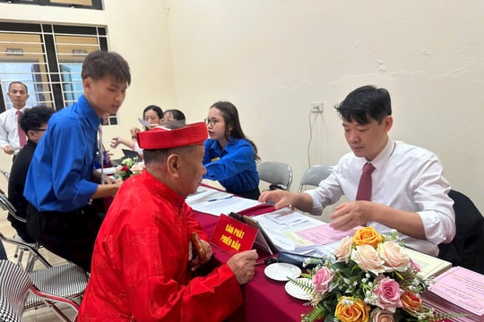 Hà Nội: 95,79% cử tri đã tham gia bỏ phiếu tính đến 17 giờ