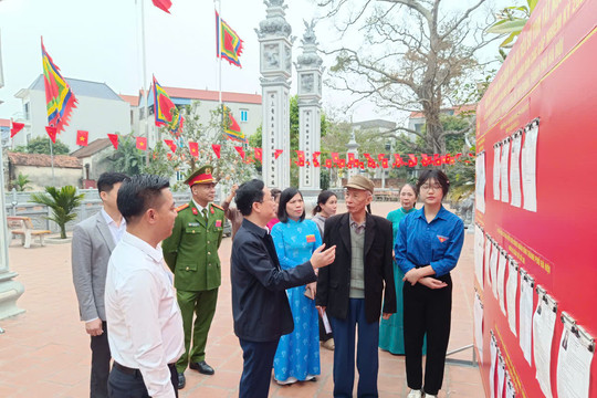 Xã Tiến Thắng: Tính đến 17h, có 3 khu vực bỏ phiếu đạt 100%