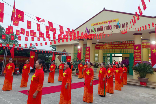 Xã Tiến Thắng tưng bừng ngày hội non sông