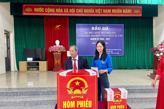 Xã Bất Bạt hoàn thành tốt công tác bầu cử, tỷ lệ cử tri đi bầu đạt 100%
