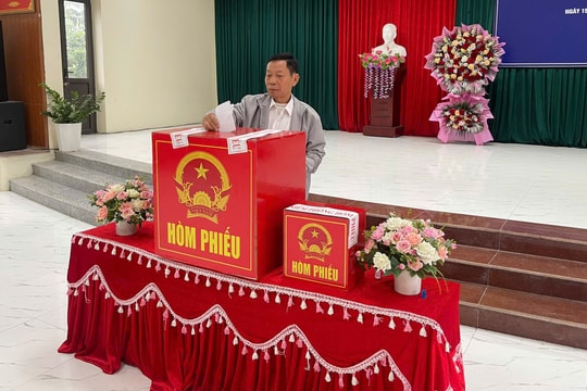 Xã Bất Bạt: Đến 15h, 99,52% cử tri đã tham gia bỏ phiếu