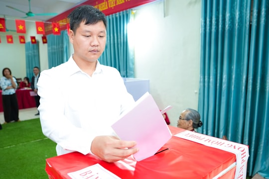 Quốc Oai: Đến 10h, hơn 74% cử tri đã tham gia bỏ phiếu, điểm cao nhất đạt 96,38%