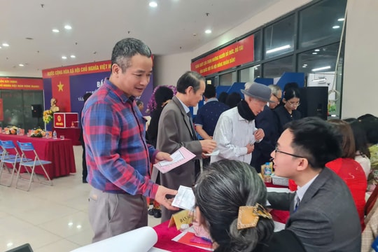 Trách nhiệm của cử tri Xuân Đỉnh với non sông