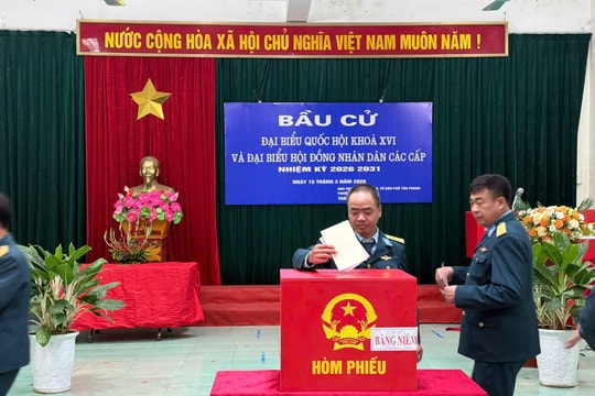 Phường Thượng Cát: Đến 10h, hơn 8.000 cử tri bỏ phiếu
