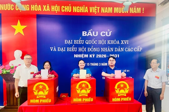 98,98% cử tri phường Hồng Hà đi bầu cử