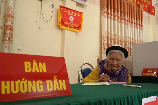 Cử tri đặc biệt tại xã Chương Dương