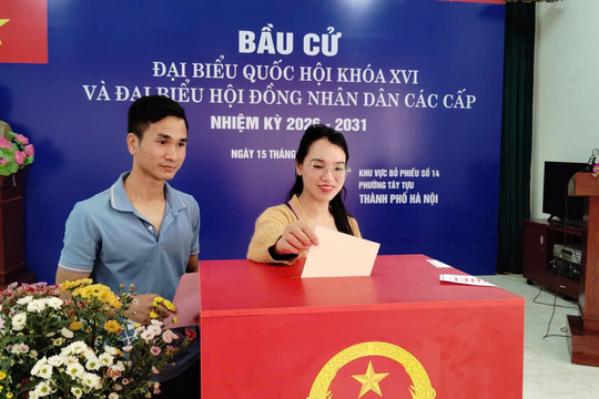 Phường Tây Tựu: Cử tri tích cực đi bầu cử