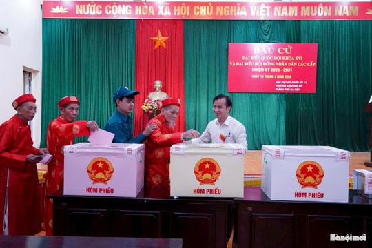 Niềm tin của cử tri phường Chương Mỹ trong ngày hội lớn toàn dân