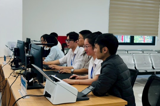 Hà Nội đột phá với 10 dịch vụ công toàn trình BHXH và BHYT