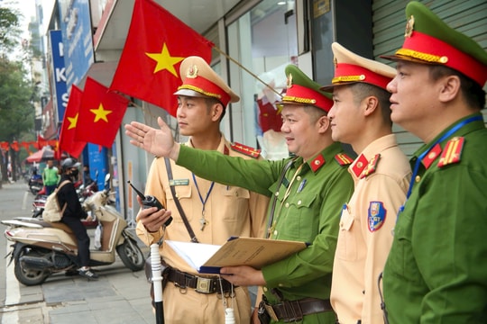 Những tuyến đường “Ba nhất”: Bước chuyển trong xây dựng giao thông văn minh Thủ đô