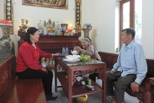 Niềm vui, hạnh phúc từ những ngôi nhà "đại đoàn kết” ở Thuận An