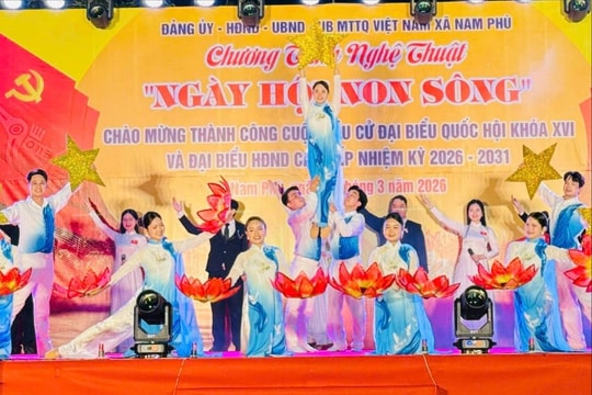 Ấn tượng chương trình nghệ thuật “Ngày hội non sông” xã Nam Phù
