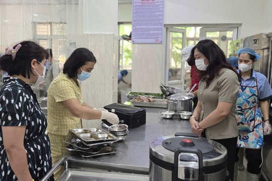 Cầu Giấy duy trì và siết chặt các giải pháp an toàn thực phẩm