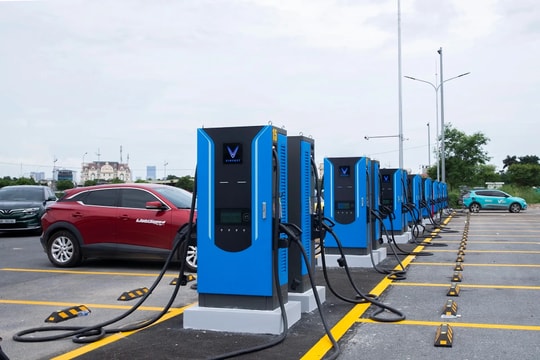 Xe VinFast sắp có thêm trạm sạc sử dụng năng lượng tái tạo