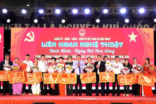 “Bình Minh ngày hội non sông” rộn ràng khí thế mừng thành công cuộc bầu cử