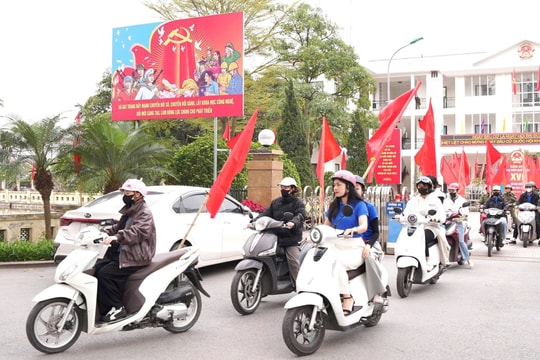 Tuổi trẻ xã Bát Tràng phát huy vai trò nòng cốt, lan tỏa nét đẹp quê gốm