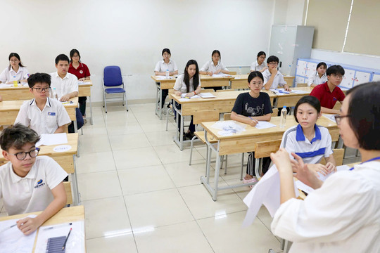 Cơ hội mở, áp lực chưa giảm!