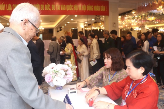 Phường Bạch Mai: Thành công của cuộc bầu cử đến từ nỗ lực của từng cán bộ, người dân