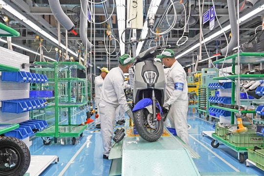 Xe điện: Xu thế tất yếu và bài toán hạ tầng