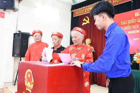 30 đại biểu trúng cử đại biểu HĐND xã Phù Đổng