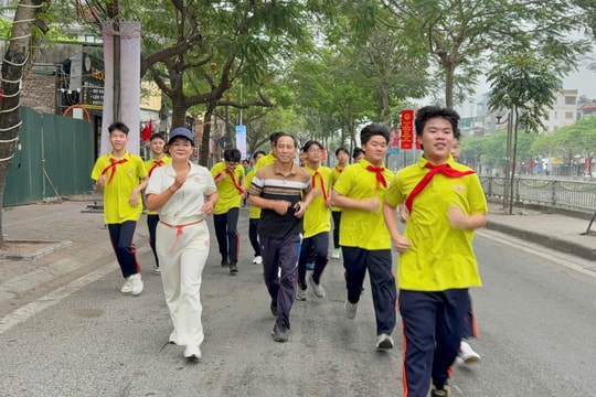 Phường Khương Đình: 500 người tham gia Ngày chạy Olympic vì sức khỏe toàn dân