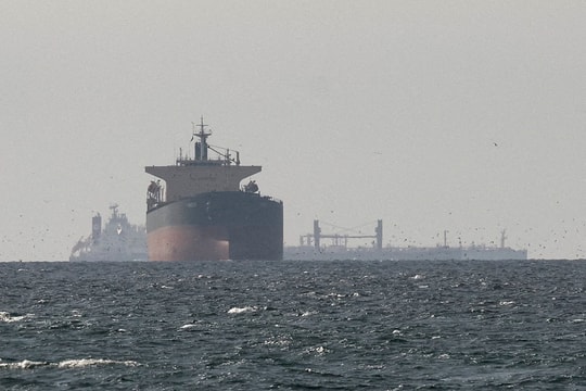 Iran đáp trả cứng rắn về kịch bản Mỹ tấn công hạ tầng năng lượng