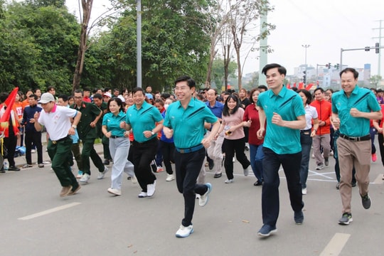 Phường Xuân Phương: 1.200 vận động viên tranh tài chung kết giải chạy Hà Nội mới