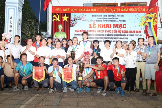 Phúc Sơn sôi nổi hoạt động mừng thành công cuộc bầu cử
