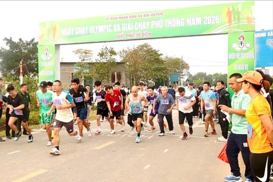 Gần 600 người tham gia Ngày chạy Olympic vì sức khỏe toàn dân tại xã Đại Xuyên