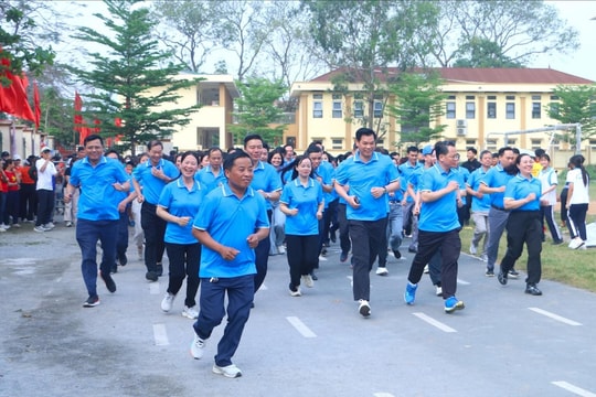 Sôi nổi Ngày chạy Olympic vì sức khỏe toàn dân năm 2026 tại xã Quảng Bị