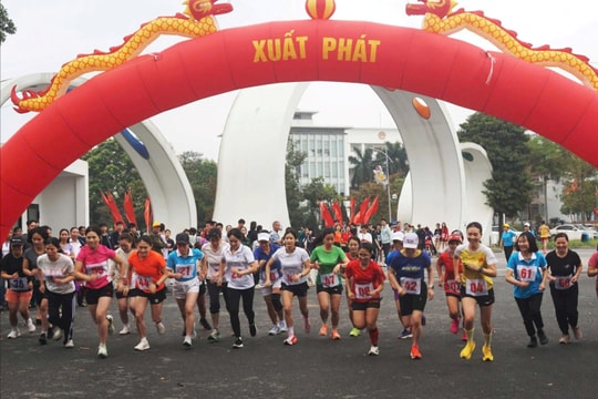 Lan tỏa tinh thần rèn luyện thân thể từ Ngày chạy Olympic phường Việt Hưng