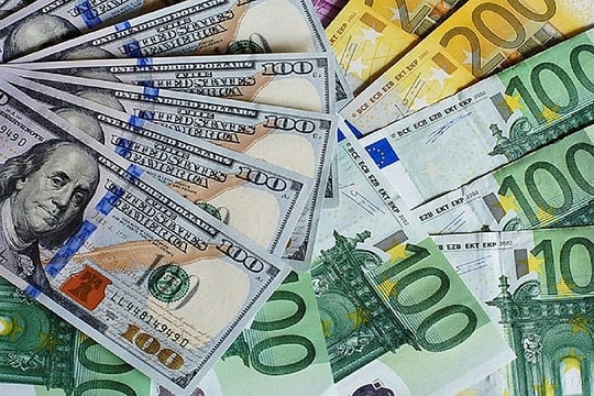 Tỷ giá USD trên thị trường tự do giảm mạnh