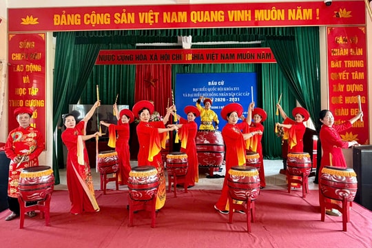 Hội trống Ứng Thiên: Điểm hẹn hấp dẫn chào mừng thành công bầu cử