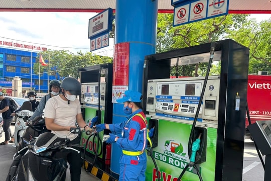 Doanh nghiệp nhà nước: Trụ cột trong bảo đảm nguồn cung xăng dầu