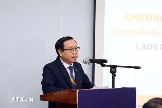 Khai mạc chương trình “Lãnh đạo cao cấp” dành cho cán bộ Lào
