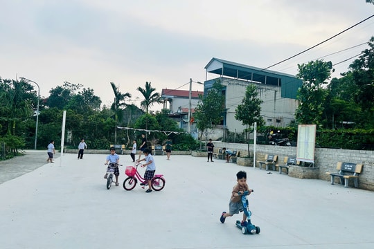 Dựa vào sức dân, việc khó cũng thành công