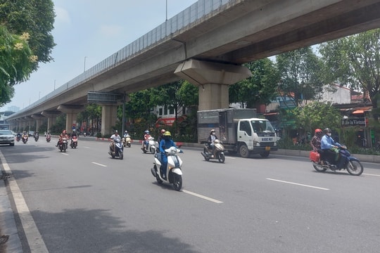 Miền Bắc xuất hiện đợt nắng nóng đầu tiên