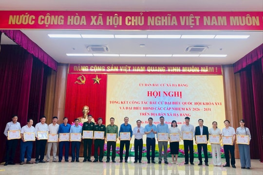 Xã Hạ Bằng: 215 tập thể, cá nhân được khen thưởng về công tác bầu cử