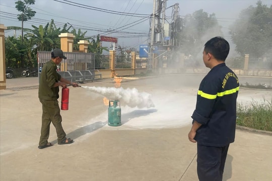 Xã Đại Xuyên nâng cao kỹ năng phòng cháy, chữa cháy cho lực lượng an ninh cơ sở